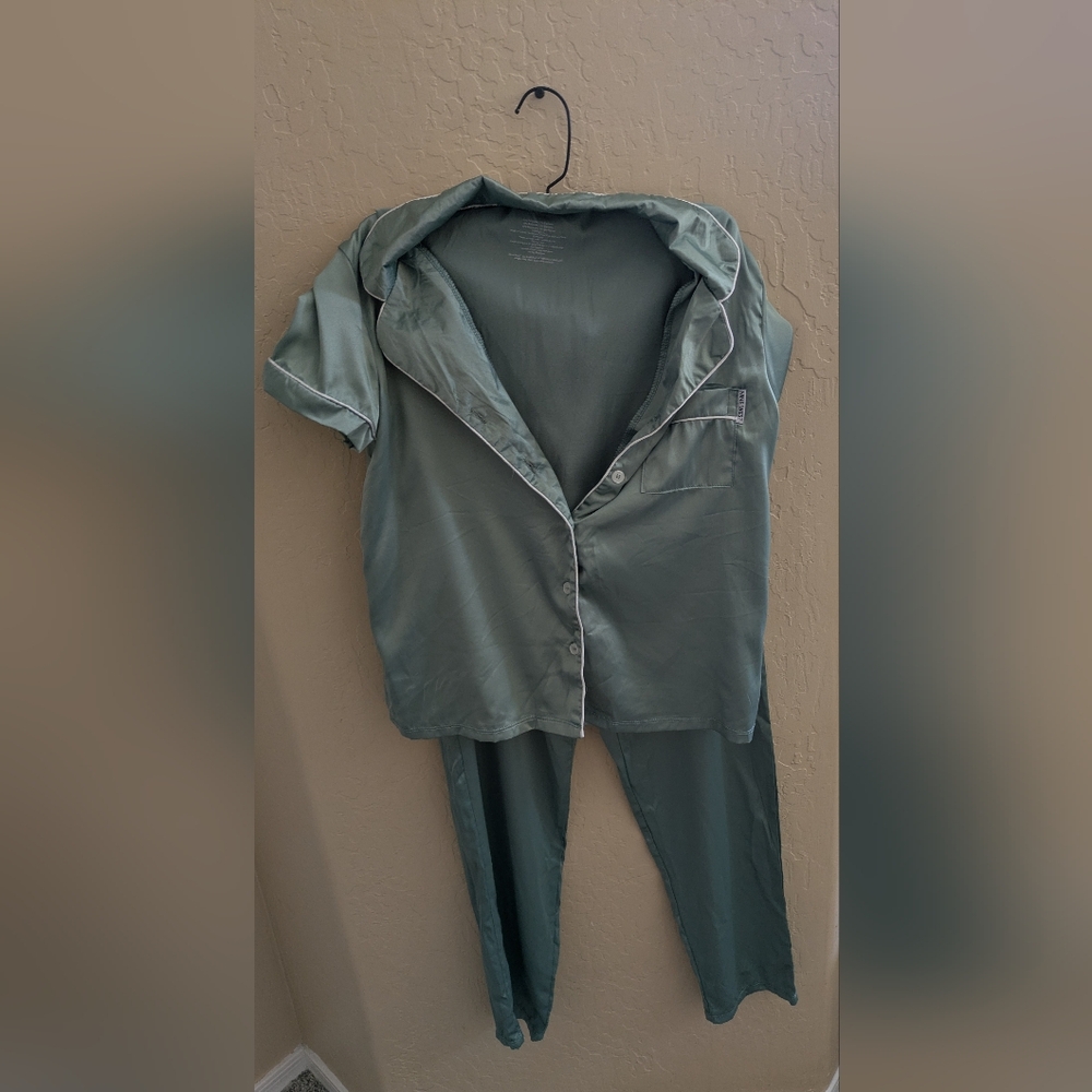 Nine West Sage Green Satin Pajama Set - Picture 2 of 7